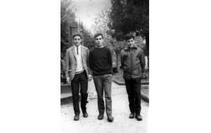 1964 - De paseo por los jardines